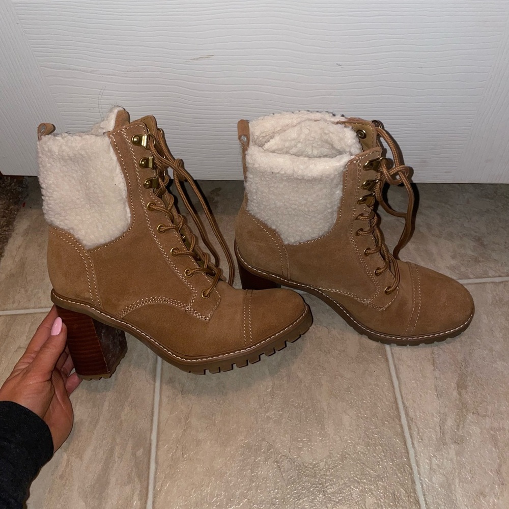 Nine West boots 6.5